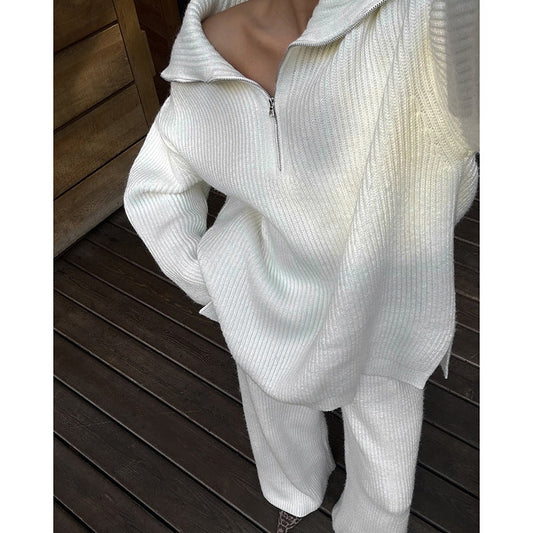 Women's knitted suit