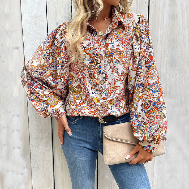Women's blouse with striking paisley pattern and voluminous puff sleeves WW
