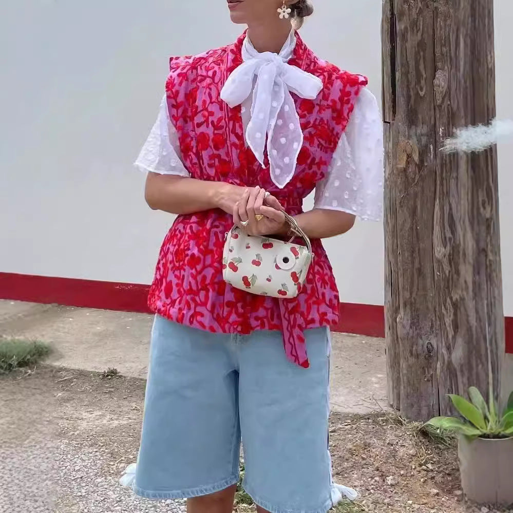 Women's kimono vest with floral pattern and tie waist belt