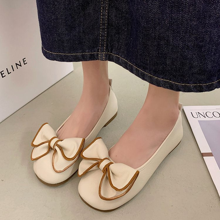 Women's ballerinas with decorative bow appliquŽ and non-slip sole W&W 1743935665