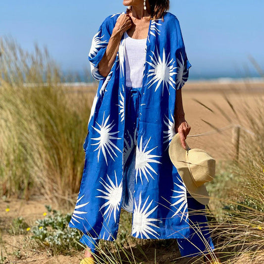 Women's beach kimono with floral pattern and airy fit