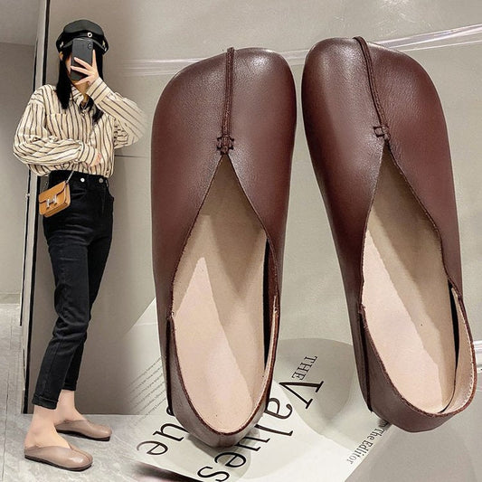 Women's ballerinas with elegant toe slit design W&W