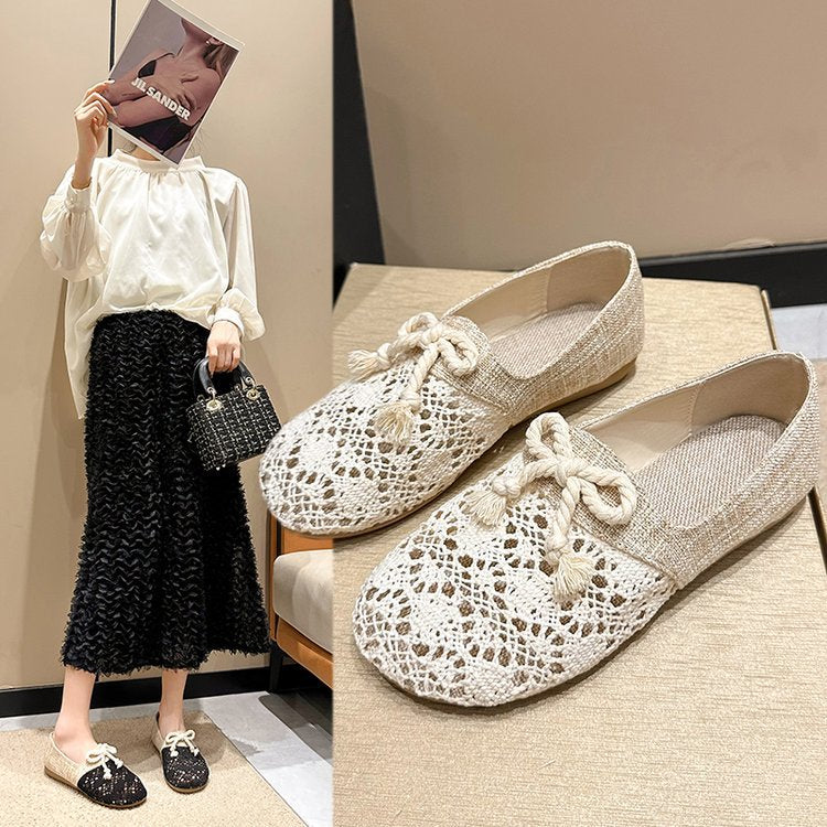 Women's ballerinas with sophisticated crochet lace and high-quality upper material W&W