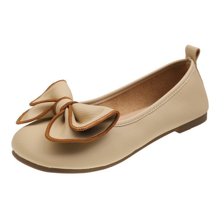 Women's ballerinas with decorative bow appliquŽ and non-slip sole W&W 1743935665