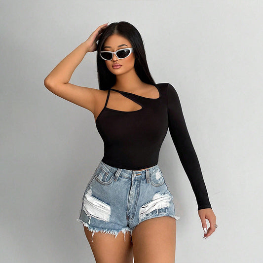Women's asymmetric long-sleeved crop top with fashionable cut-out W&W