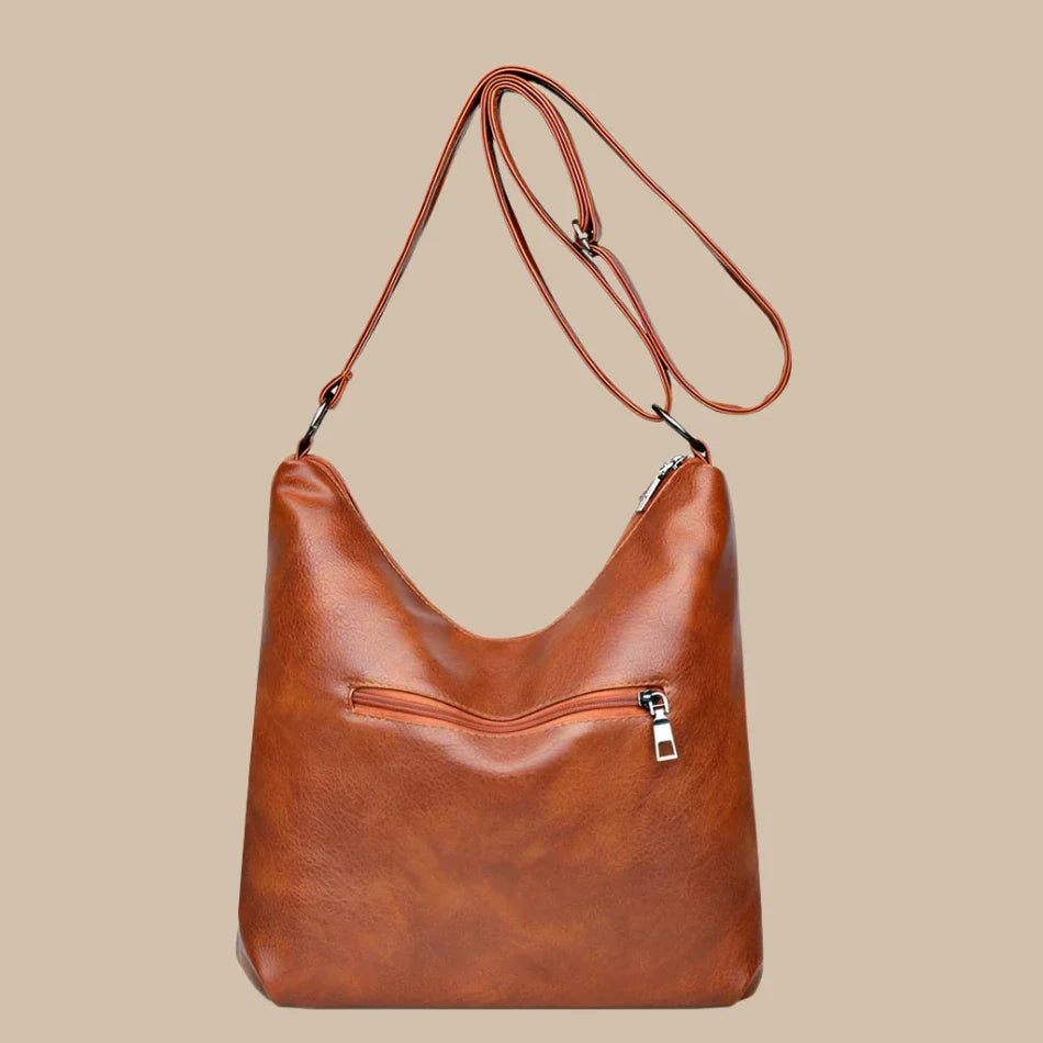 Veda - High-quality shoulder bags made of vegan leather