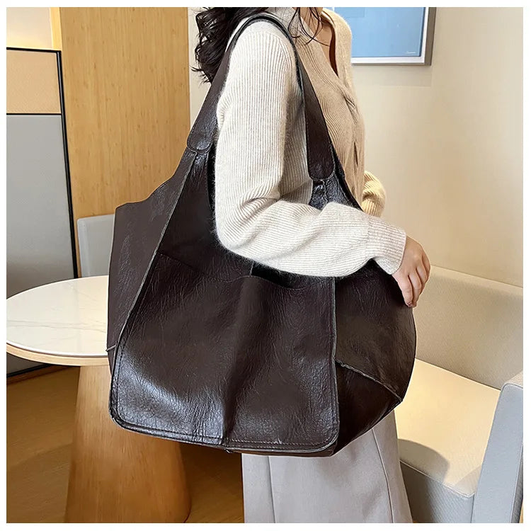 Xylia | New oversized handmade vegan leather handbag