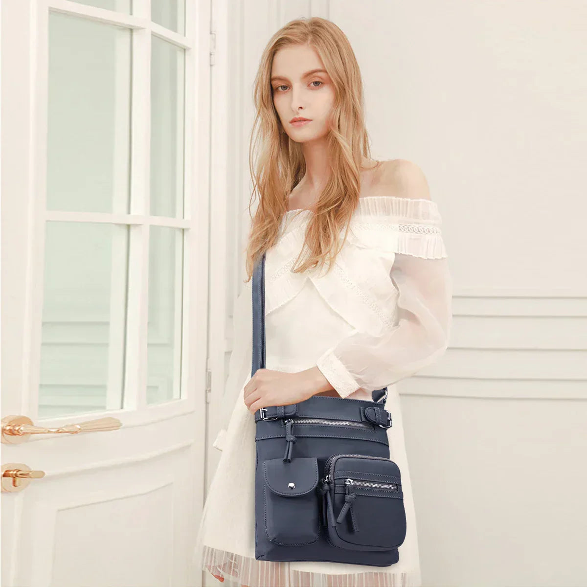 Zara | Soft leather shoulder bag with multiple compartments