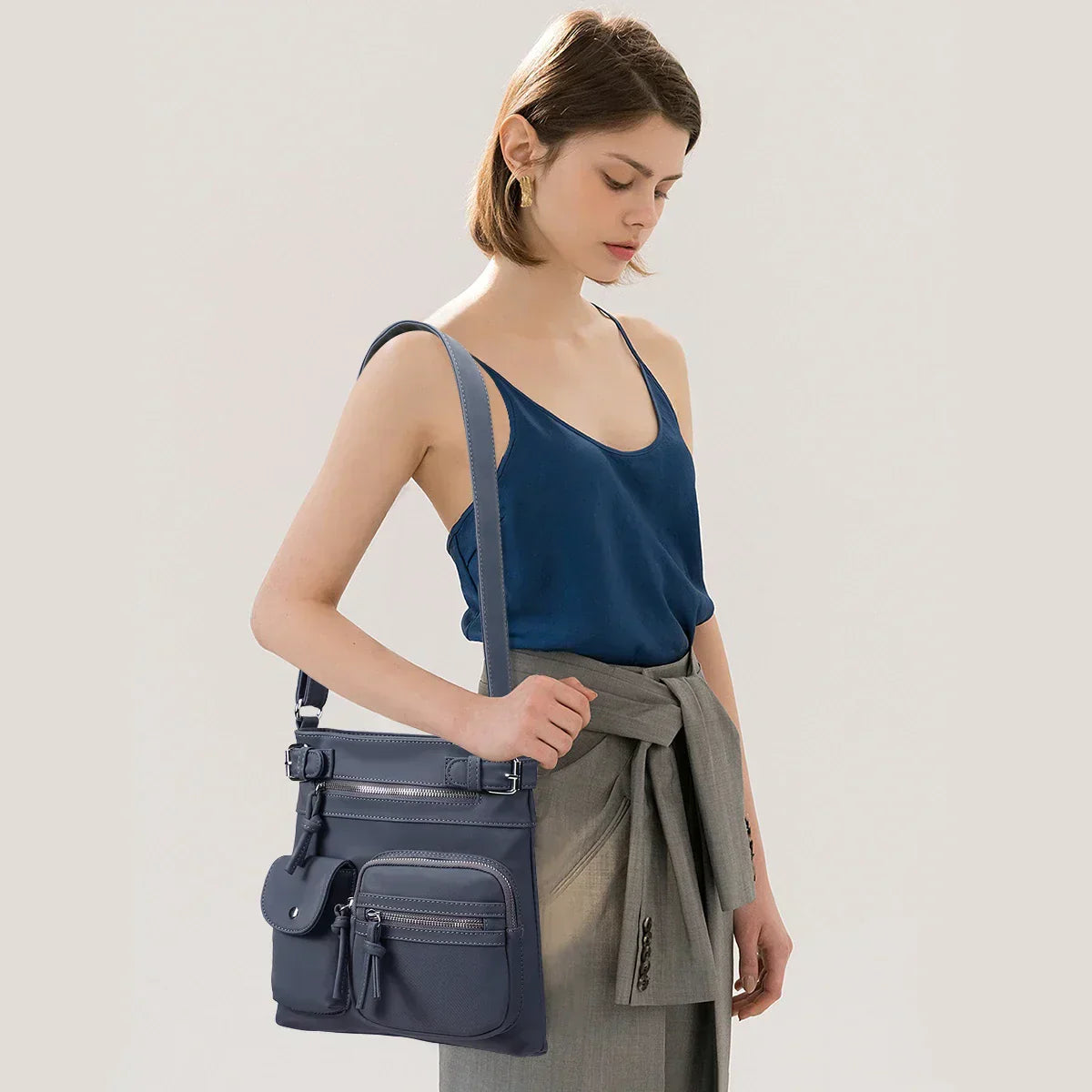 Zara | Soft leather shoulder bag with multiple compartments