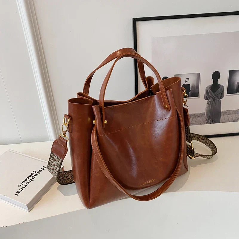 Daria | Elegant leather bag with two straps