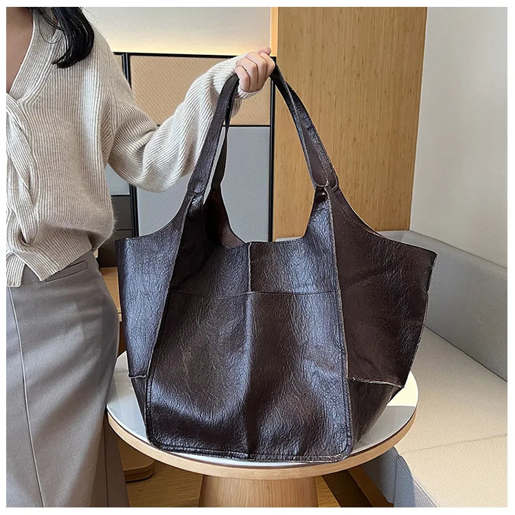 Xylia | New oversized handmade vegan leather handbag