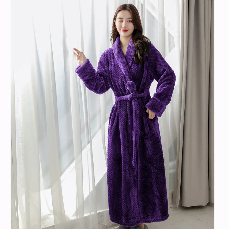 Minimalist Bathrobe for Women