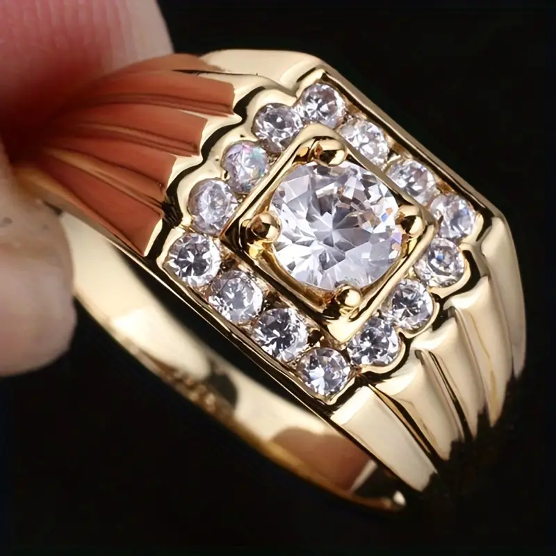 Vintage gold ring with zirconium layers