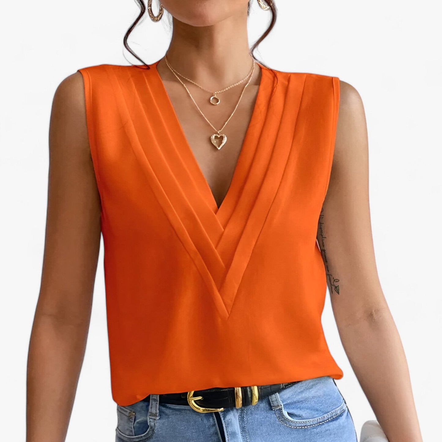 ÃSleeveless Blouse - For effortless comfort