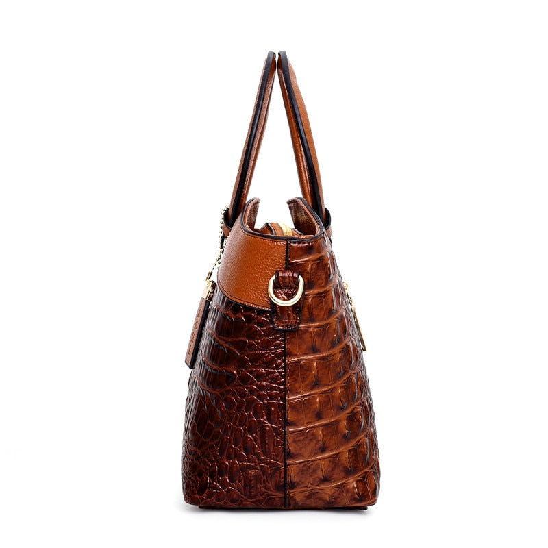 Talisa - Stylish crocodile leather bag with handmade details