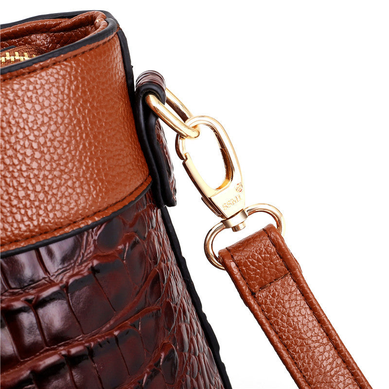 Talisa - Stylish crocodile leather bag with handmade details